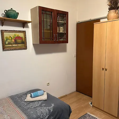 Ada